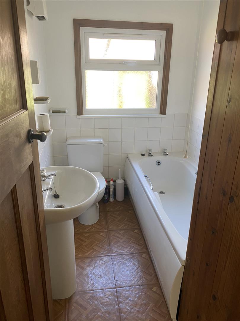 Peasenhall property photo